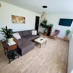 Apartamento Dolpo 55 - Pouze Pro Dospělé *