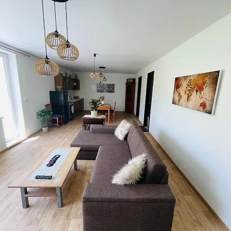 Dolpo 55 Apartman *